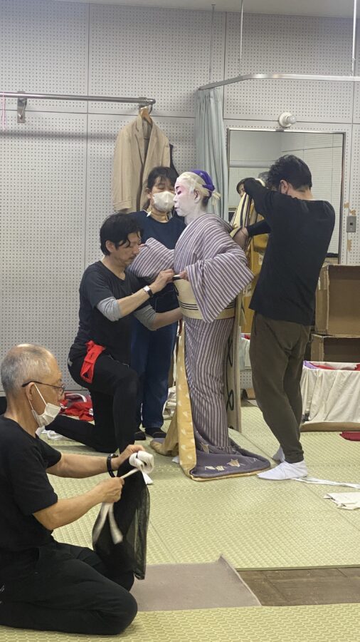 鯉貴与会　衣裳